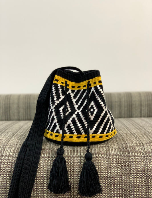 Geometric small mochila bag